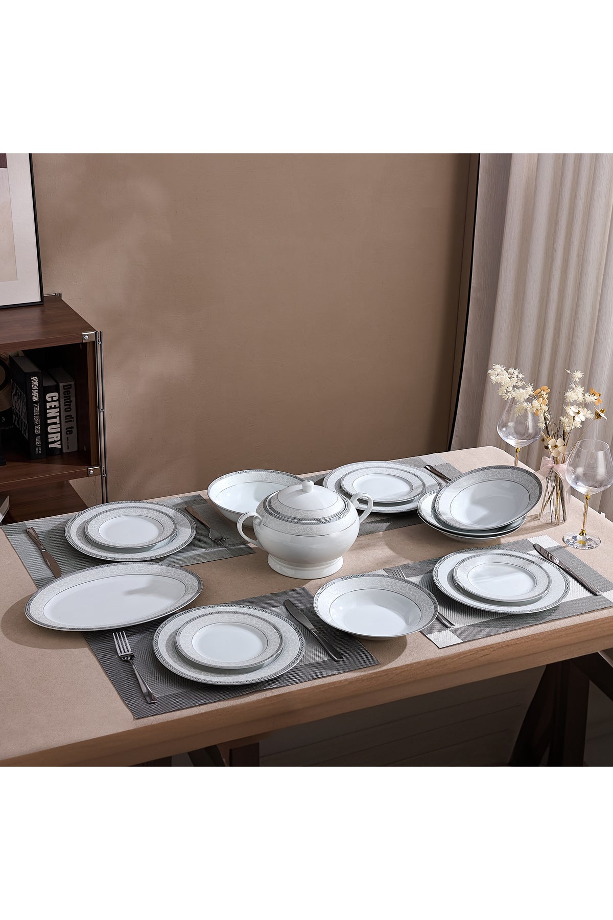 Serviciu de Masă 12 Persoane Royal Medallion din Porțelan 40 piese Design Floral cu Bordură Arginti