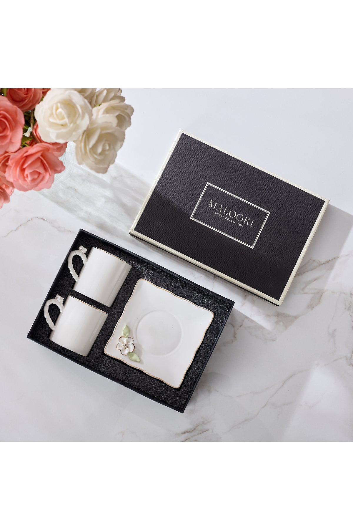 Set 2 Cești de Cafea din Porțelan cu Farfurioare, 180 ml - Detalii Florale