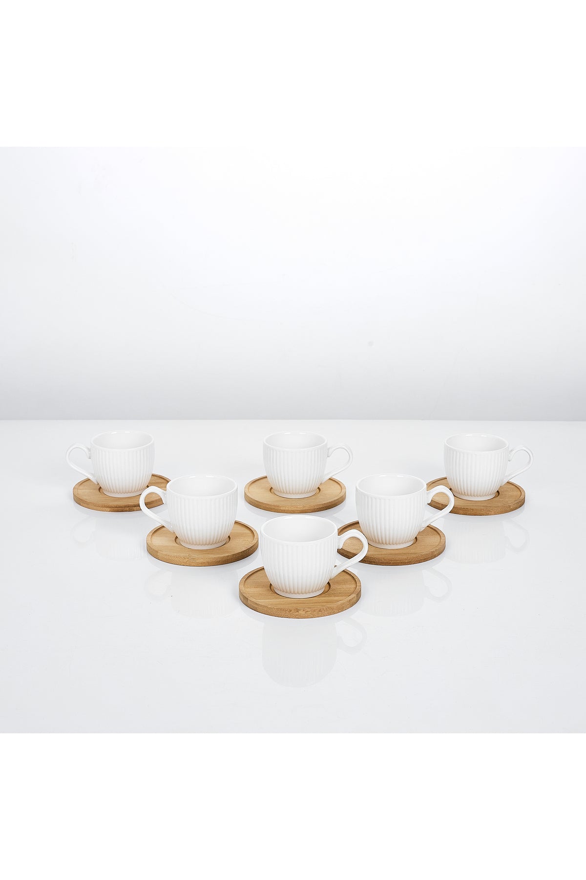 Set 6 cești espresso porțelan Groove cu farfurioare bambus, 90ml, alb
