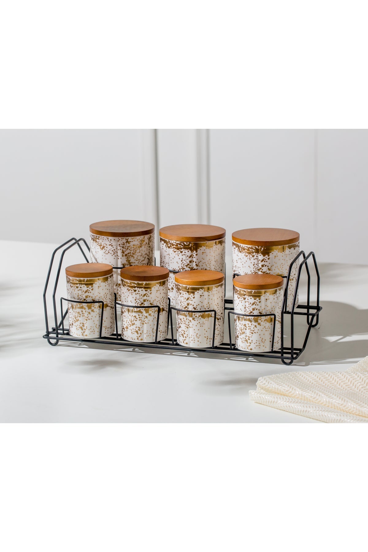 Set 7 recipiente depozitare din porțelan cu capace din lemn și suport metalic - Sprinkles Collection