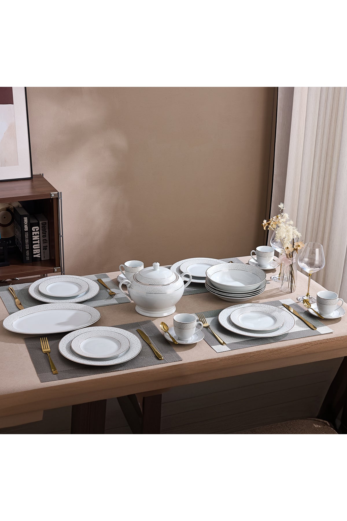 Serviciu de Masă 12 Persoane Golden Stardust din Porțelan, 64 Piese, Design Modern cu Puncte Aurii