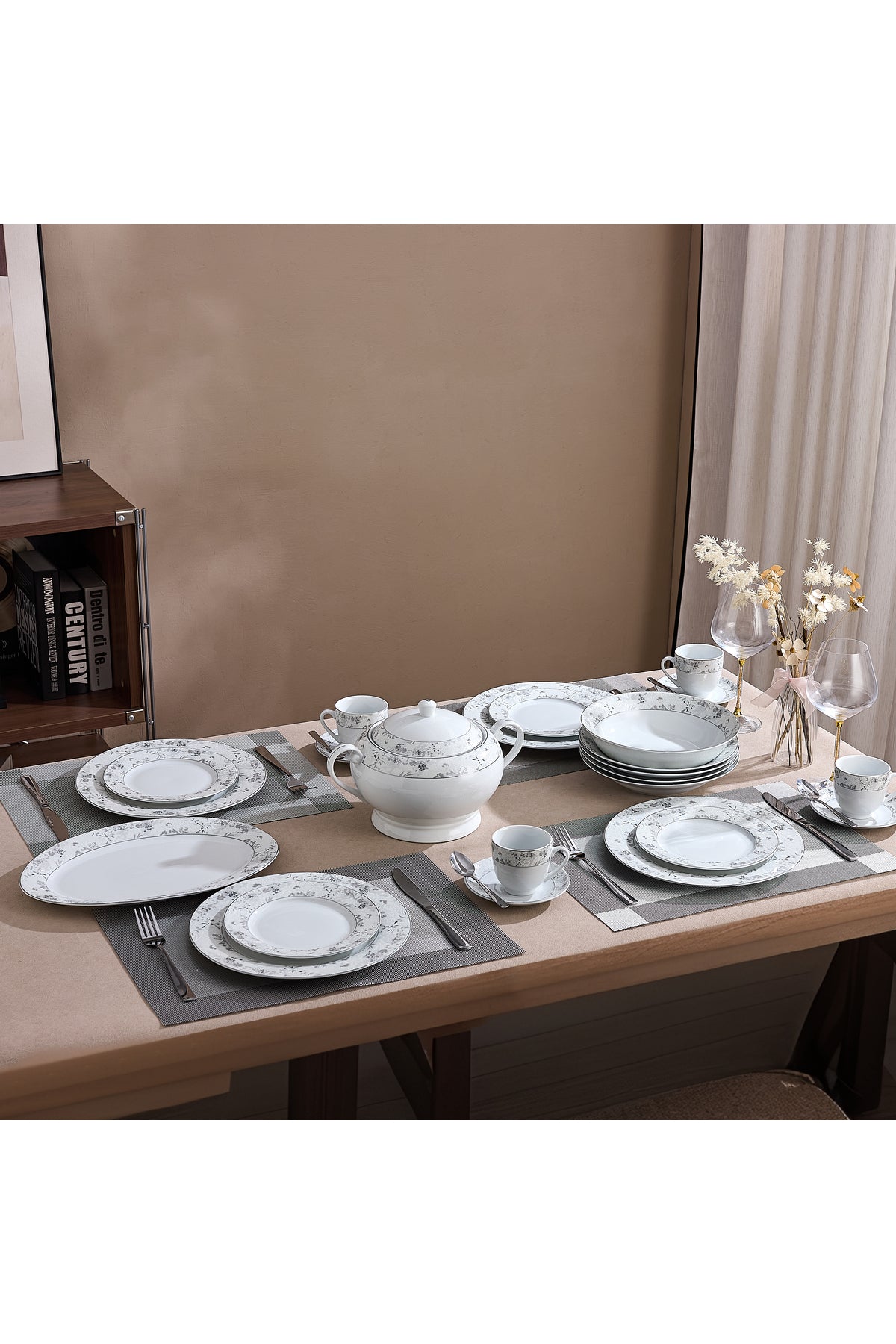 Serviciu de Masă12 Persoane Charcoal Blossom din Porțelan Premium, 64 Piese, Design Floral Dens