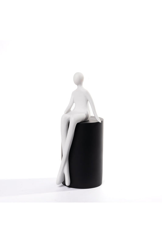 Statuetă „Moment de Contemplație” – 25 cm