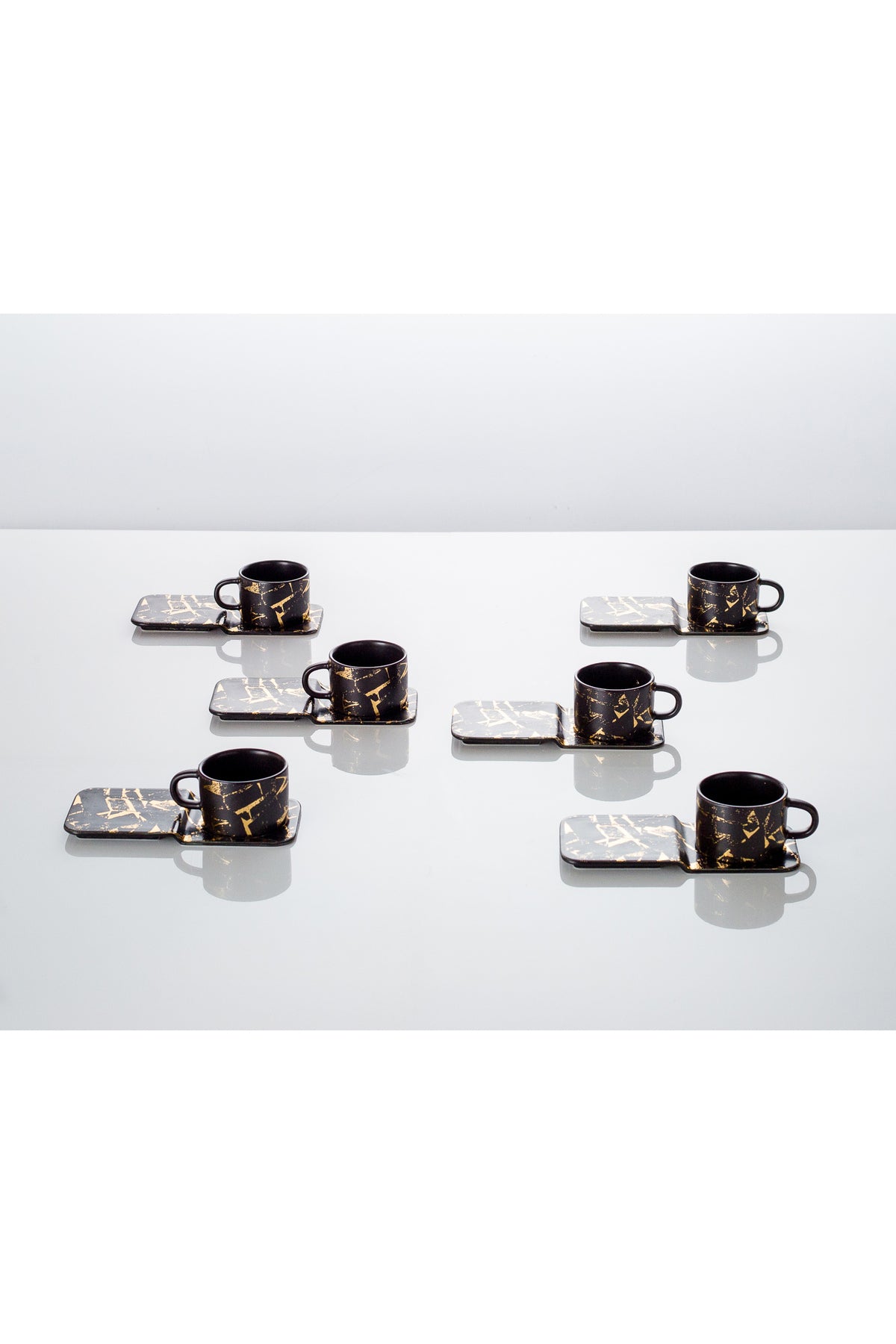 Set 6 Cești de cafea cu 6 farfurii dreptunghiulare, 90 ml, Porțelan – Negru marmorat