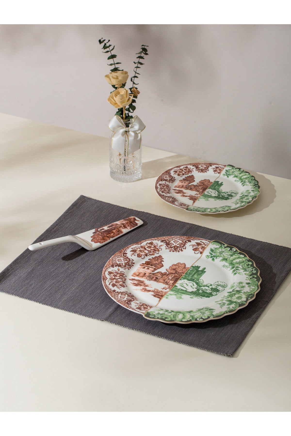 Set tort Heritage – 6 farfurii desert și farfurie mare porțelan, design rustic vintage maro și verde