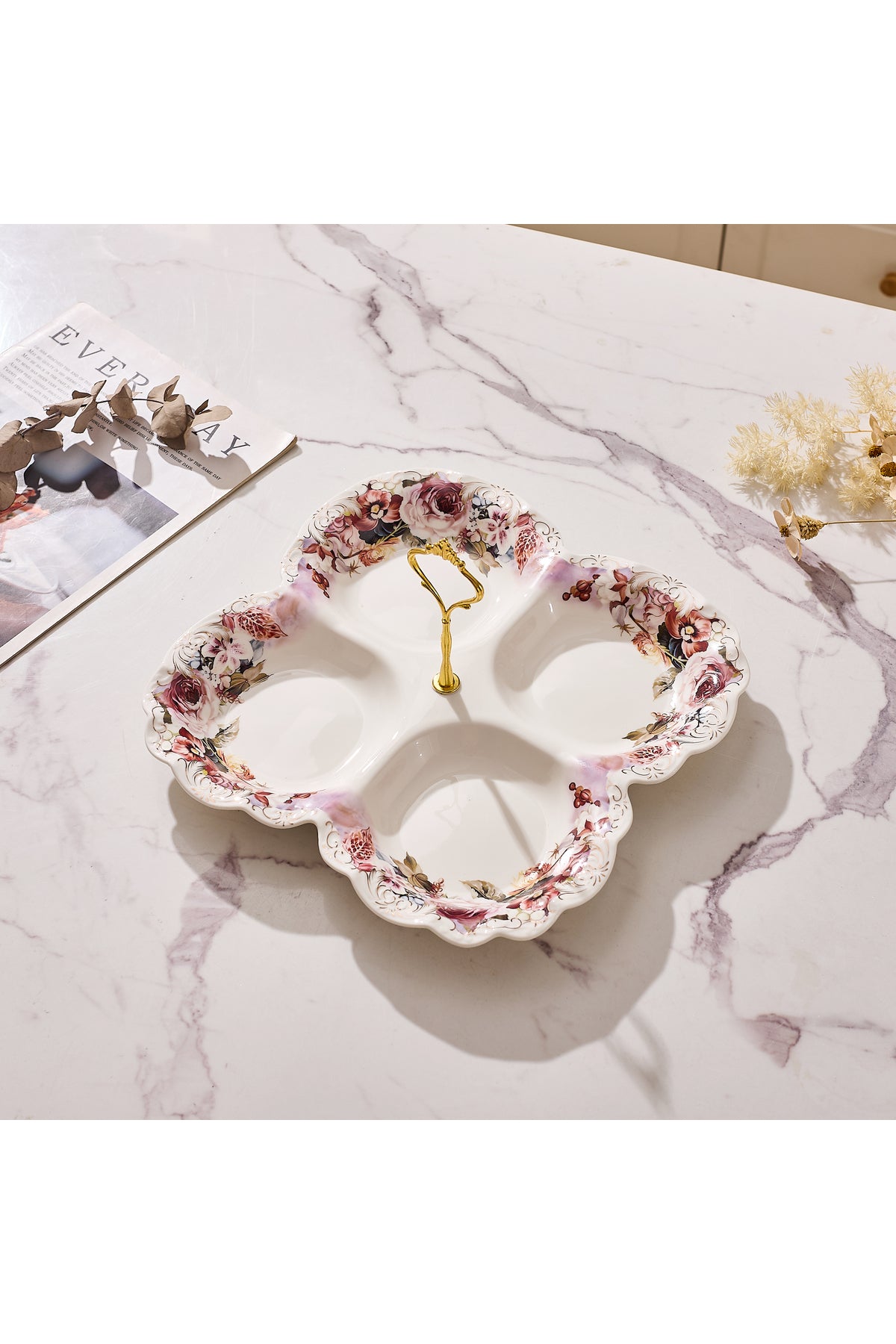 Platou compartimentat 4 secțiuni porțelan model floral vintage, mâner auriu