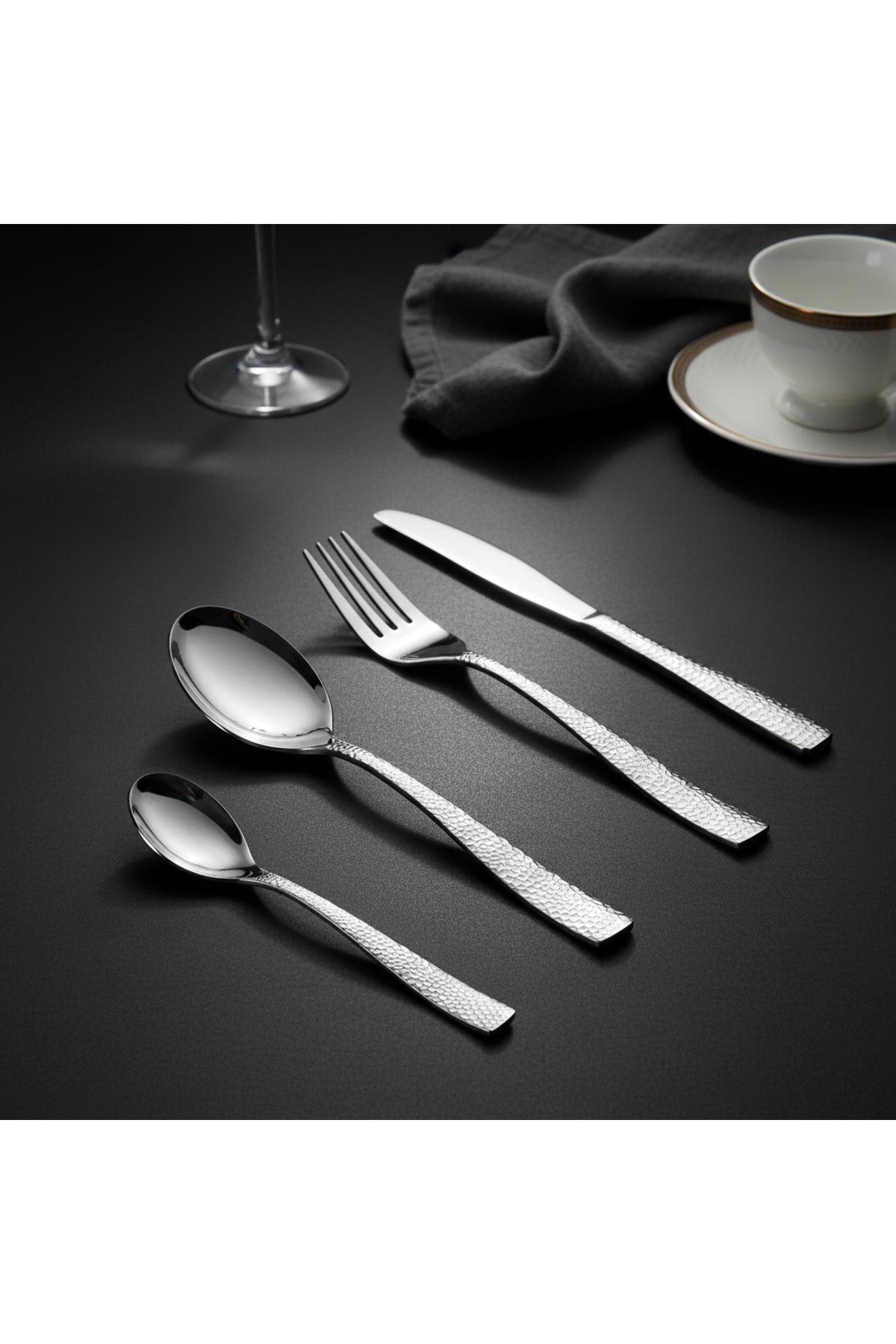 Set Tacâmuri 48 Piese pentru 12 persoane, Inox premium - Finisaj Argintiu Texturat