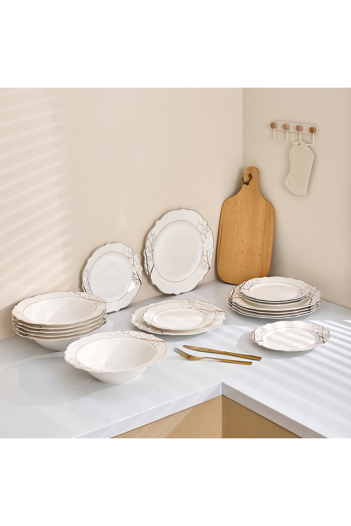Set masă 18 piese porțelan Lifetree Lux, ramuri aurii bogate, 6 persoane