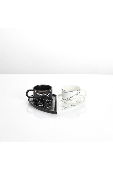 Set 2 cești espresso din porțelan cu farfurioare în formă de inimă - 90 ml