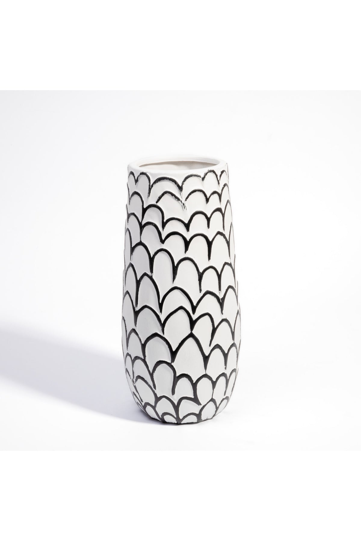 Vază Decorativă Ceramică "Scallop Art", Alb-Negru cu Model Solzi - 28 cm