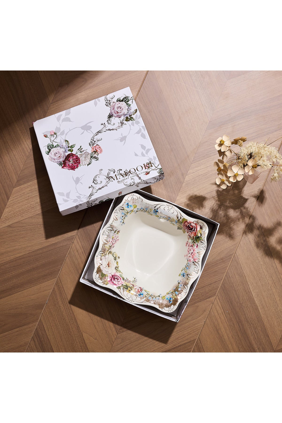 Bol porțelan model floral vintage, margini ondulate, 26.5 cm