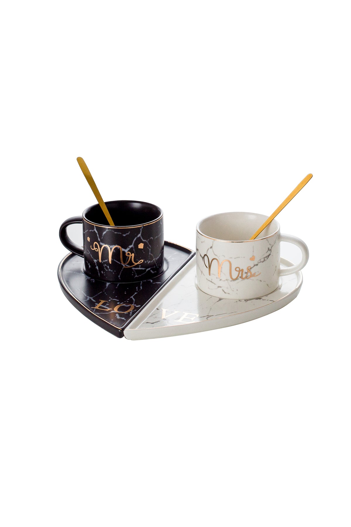 Set cești cafea Mr & Mrs 200 ml – porțelan marmurat, farfurioare inimă și lingurițe aurii