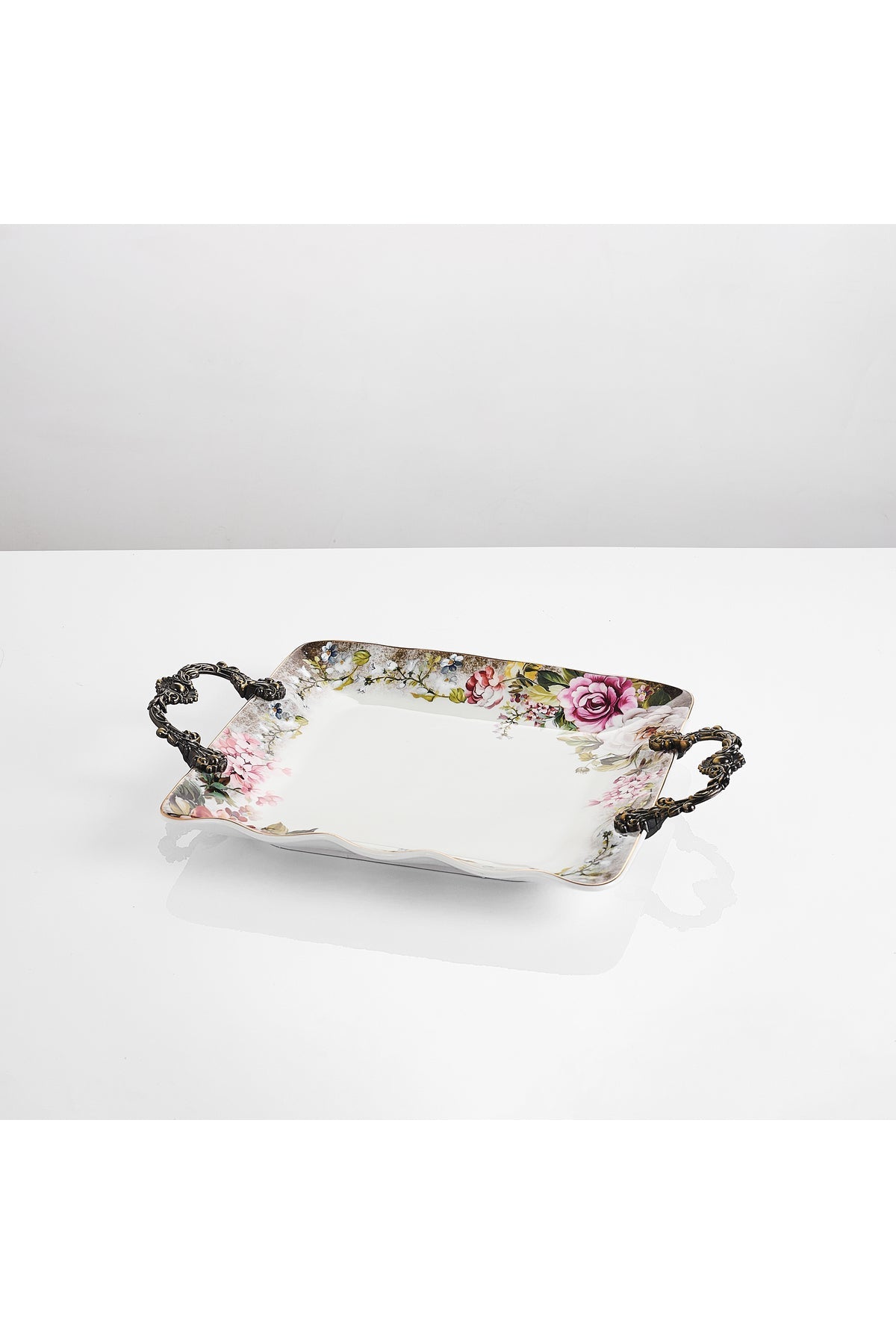 Tavă servire porțelan model floral vintage, mânere metalice bronz, 34.5 cm