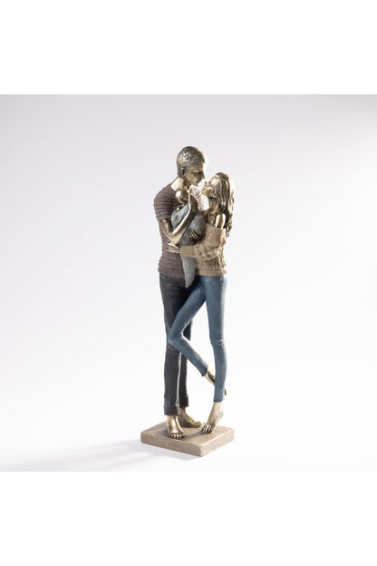 Statuetă Cuplu cu Bebeluș – Sculptură Decorativă Familie