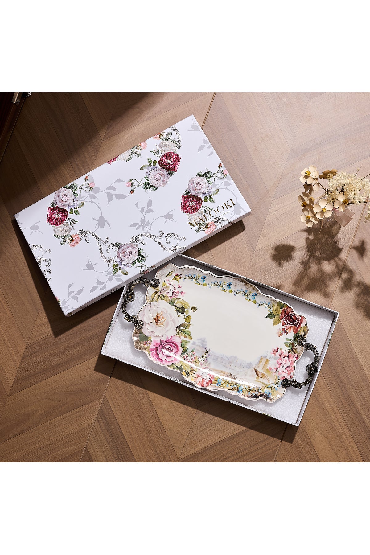 Tavă servire porțelan ovală model floral vintage, mânere metalice bronz, 44.5 cm