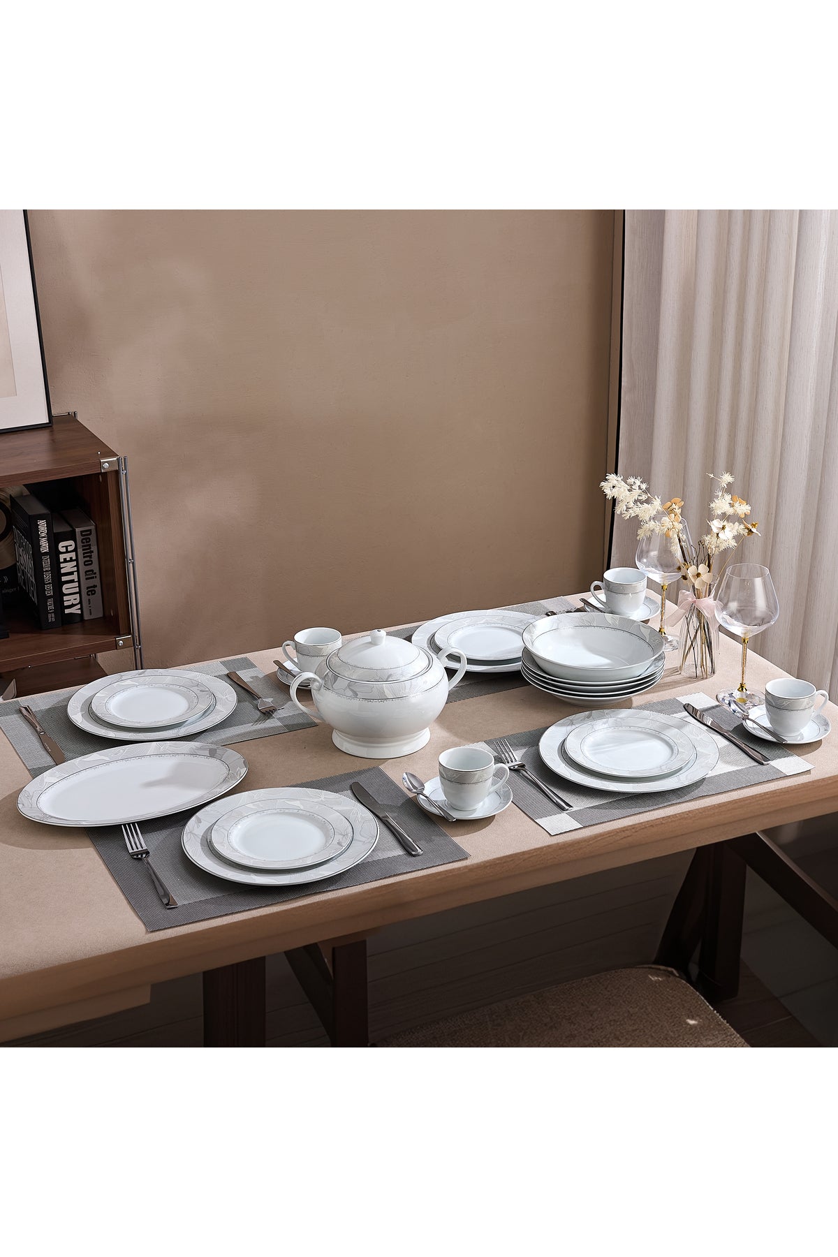 Serviciu de Masă 12 Persoane Silver Leaf din Porțelan, 64 Piese, Design Floral cu Bordură Argintie