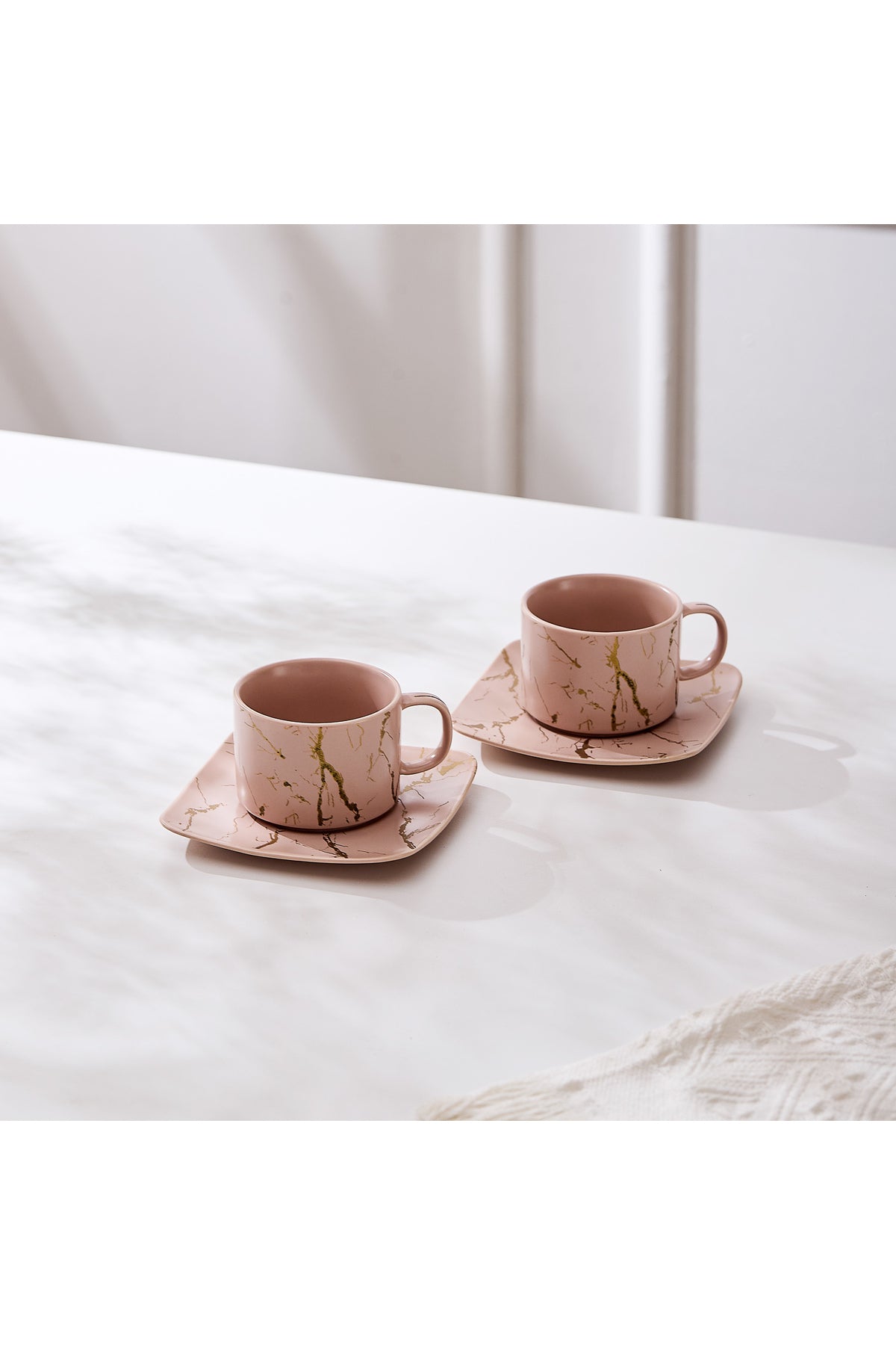 Set de 2 cești cu 2 farfurioare, 180 ml - Roz pal marmorat