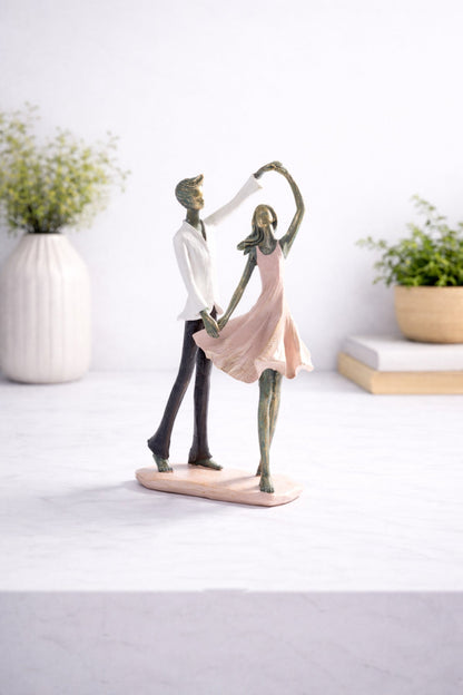 Figurină decorativă cuplu dans, statuetă romantică 33 cm