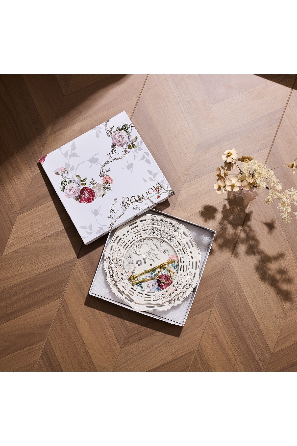 Platou etajat 2 niveluri porțelan, model floral vintage, platouri rotunde