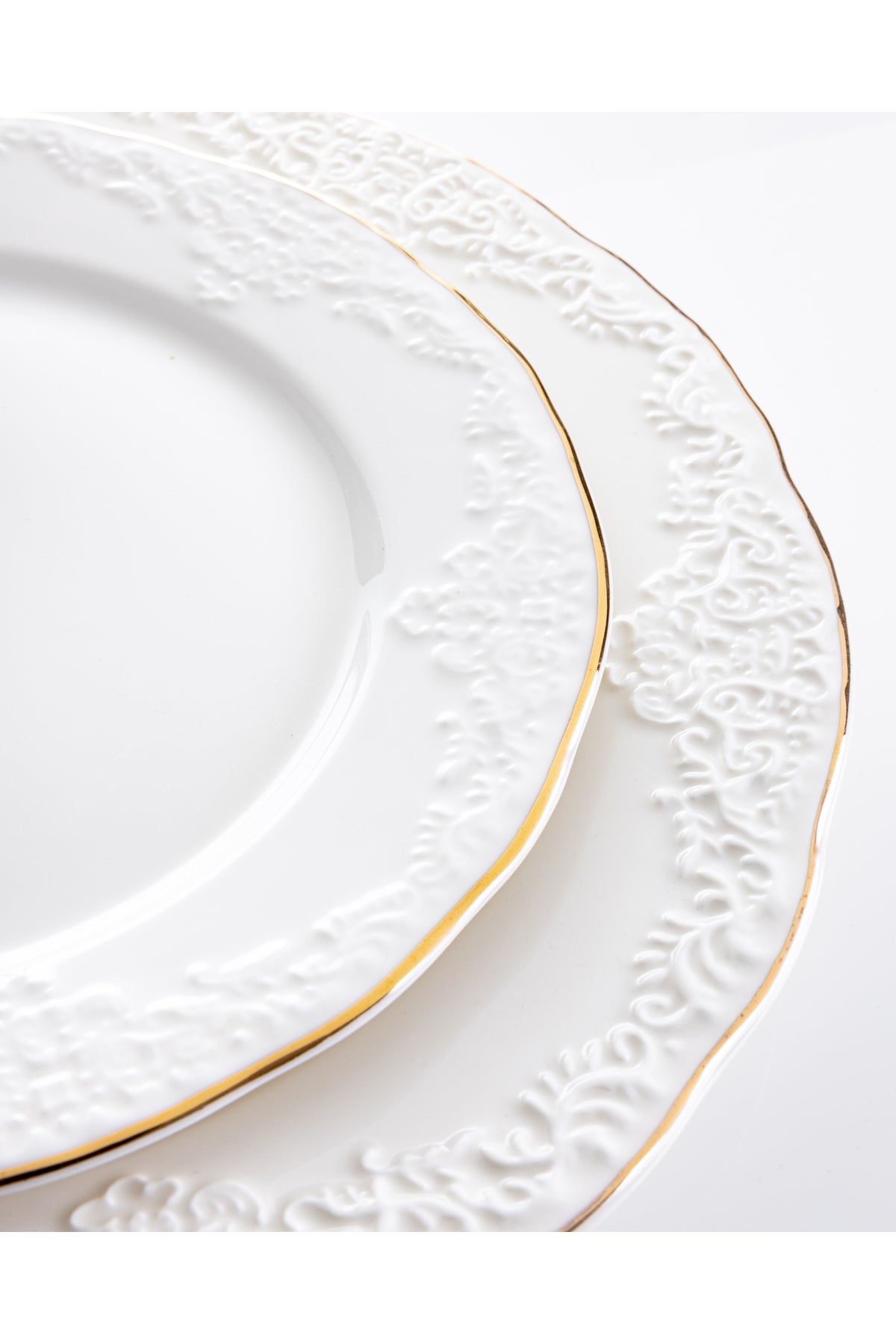 Serviciude masă din porțelan 18 piese Antic set farfurii6persoane decor elegant relief margine aurie