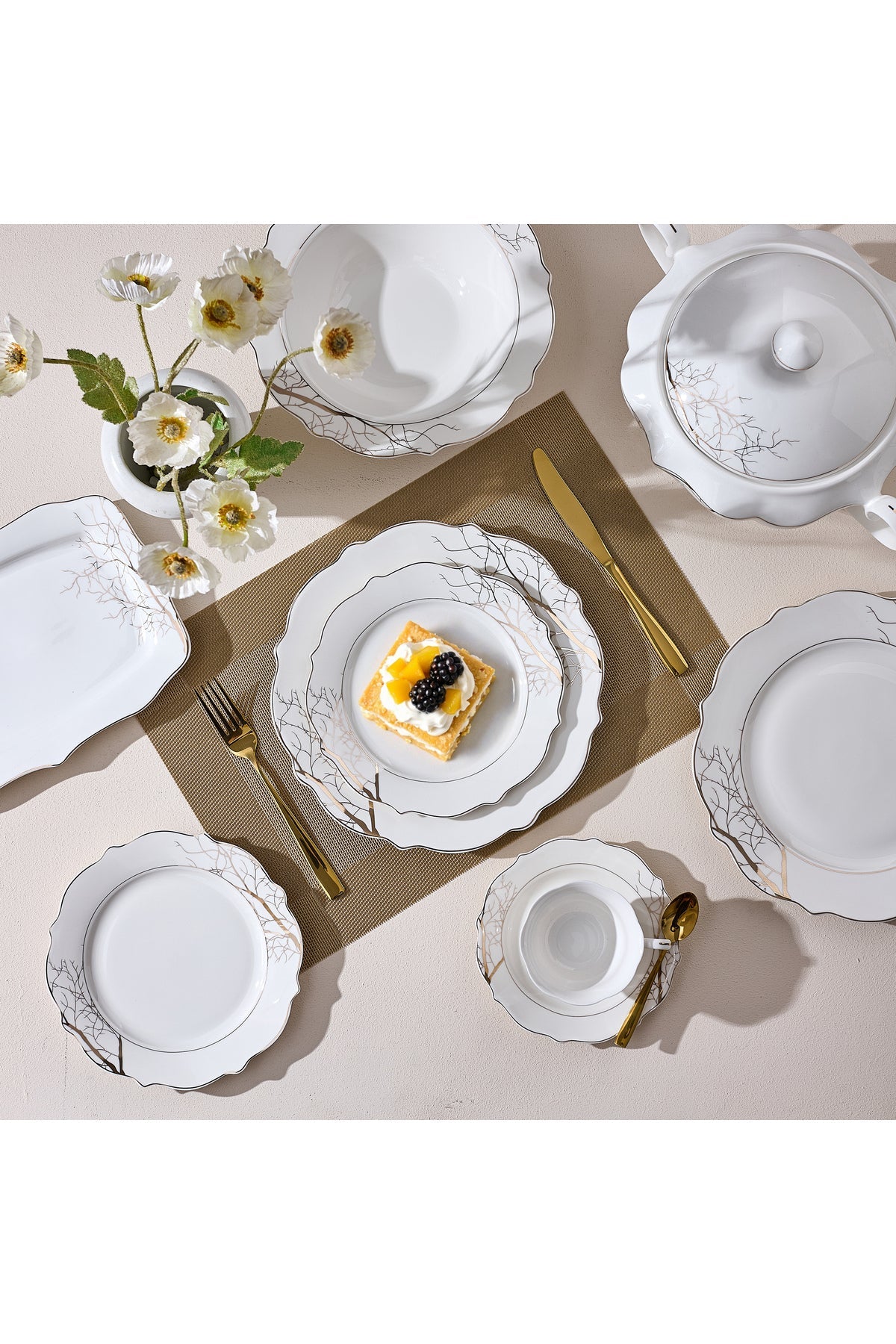Set masă 18 piese porțelan Lifetree Lux, ramuri aurii bogate, 6 persoane