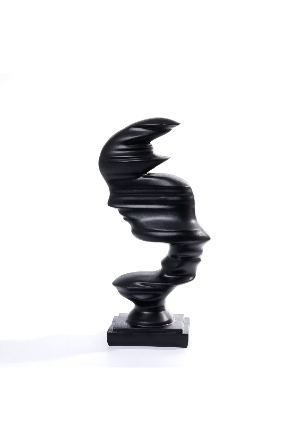 Statuetă „Silhouette în Vânt” – 28 cm